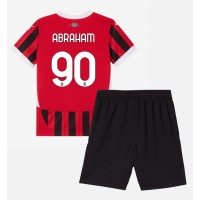 Camiseta AC Milan Tammy Abraham #90 Primera Equipación Replica 2024-25 para niños mangas cortas (+ Pantalones cortos)